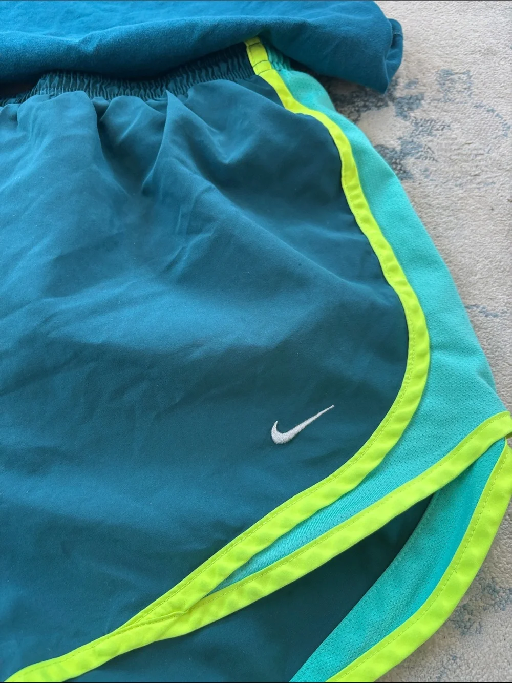 Nike Teal Tank and Running Shorts Set with Neon Trim
